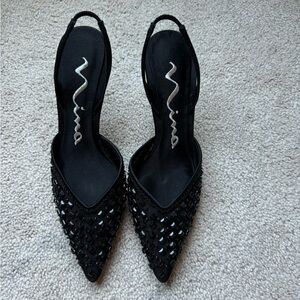 Nina Black Pumps